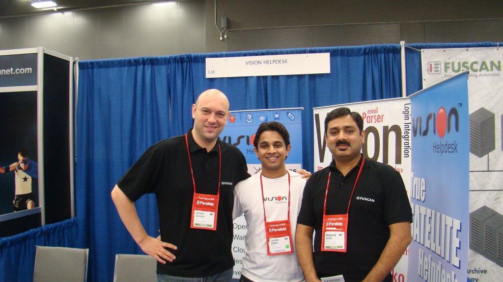 FUSCAN CEO at Vision Helpdesk Booth